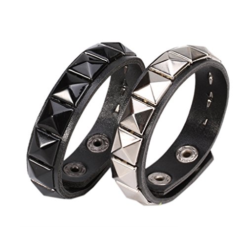 Pulsera punk de piel sintética con tachuelas de pirámide, 2 unidades Pulsera punk de piel sintética con tachuelas de pirámide, 2 unidades