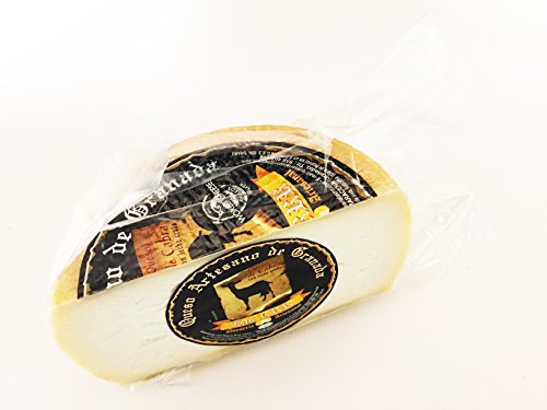 Queso gourmet de cabra de primerísima calidad con certificado World Cheese Awards entre los 60 mejores del mundo. Quesería RRR. Envío GRATIS 24 h. (Curado leche cruda, 900 Gr)