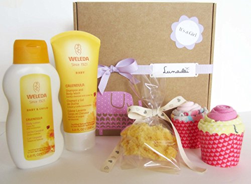 Set de Cosméticos de Caléndula para bebés con dos Cupcake (= 4 Calcetines de Algodón) y con una Esponja Natural | Para Niñas Set de Cosméticos de Caléndula para bebés con dos Cupcake (= 4 Calcetines de Algodón) y con una Esponja Natural | Para Niñas
