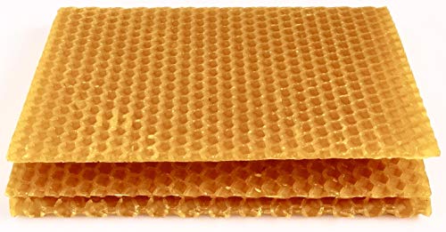 Cera de abeja natural (65gr.) de nuestras propias colmenas. Origen España 100%. Especial para hacer cremas, pomadas, ungüentos, jabones, velas, etc. Cera de abeja natural (65gr.) de nuestras propias colmenas. Origen España 100%. Especial para hacer cremas, pomadas, ungüentos, jabones, velas, etc.