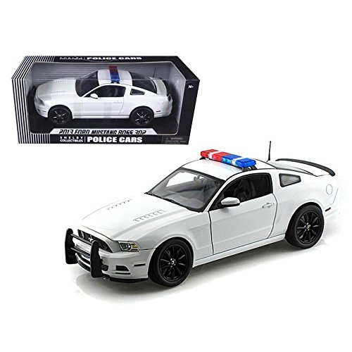 SHELBY COLLECTIBLES 2013 Ford Mustang Boss 302 White Unmarked Police Car 1/18 Diecast Car Model by