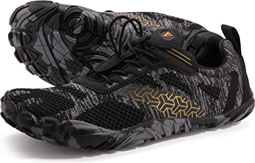 WHITIN Zapatilla Minimalista de Barefoot Trail Running para Hombre Five Fingers Fivefingers Zapato Descalzo Correr Deportivas Fitness Gimnasio Calzado Asfalto Negro 40 EU WHITIN Zapatilla Minimalista de Barefoot Trail Running para Hombre Five Fingers Fivefingers Zapato Descalzo Correr Deportivas Fitness Gimnasio Calzado Asfalto Negro 40 EU
