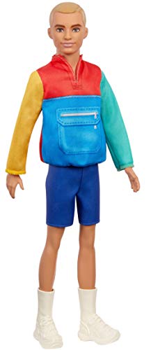 Barbie Ken Fashionista Muñeco rubio con chaqueta y shorts, moda color block (Mattel GRB88)