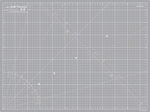 La Canilla ® - Base de Corte Autocicatricante Patchwork A2 (60x45cm) Centímetros y Pulgadas con Cuadrícula Cutting Mat de 5 capas para Costura y Manualidades - Alfombrilla de Corte (Gris) La Canilla ® - Base de Corte Autocicatricante Patchwork A2 (60x45cm) Centímetros y Pulgadas con Cuadrícula Cutting Mat de 5 capas para Costura y Manualidades - Alfombrilla de Corte (Gris)