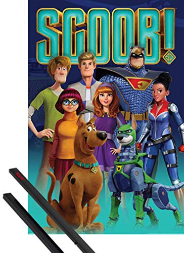 1art1 Scooby Doo Póster (91x61 cm) Scoob!, Scooby Gang and Falcon Force Y 1 Lote De 2 Varillas Negras