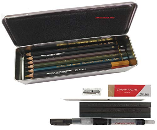 Caran d'Ache configuró varios productos de Graphite Line para explorar la acuarela de grafito: 13 herramientas de dibujo artíticas y mini Estompe en caja de metal Caran d'Ache configuró varios productos de Graphite Line para explorar la acuarela de grafito: 13 herramientas de dibujo artíticas y mini Estompe en caja de metal