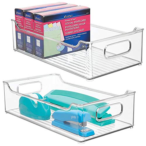 mDesign Juego de 2 cajas de almacenaje con asas integradas – Cajas organizadoras para cocina, baño o material de oficina – Organizador de escritorio en plástico – transparente