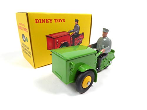 DeAgostini Green Three-Wheeled Scooter - Dinky Toys 14 - NOREV Miniature