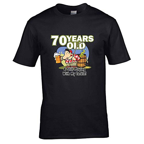 Sticar-it Ltd Divertido 70 Año Viejo Pesca Pescador Reproducción con mi Abordar Camiseta Regalo de Cumpleaños - Negro, XXL 47/49" Chest