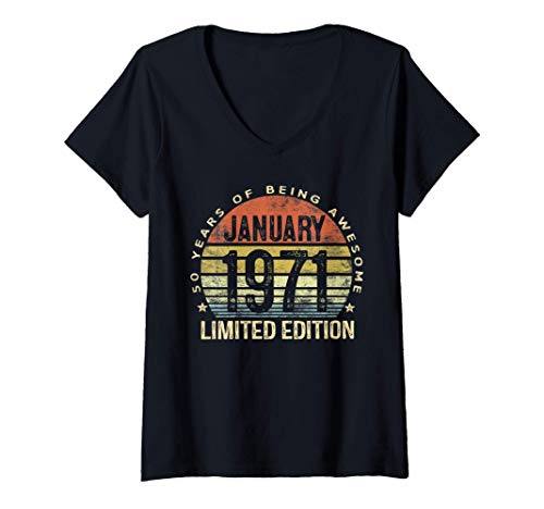Mujer January 1971 Limited Edition 50th Birthday 50 Year Old Gift Camiseta Cuello V