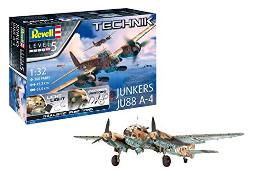 Revell Stuka JUNKERS Ju-88 A-4 1: 32 Escala Technik Modelo Kit, Incluye iluminación LED Set & Motores eléctricos (00452), 45,3 cm