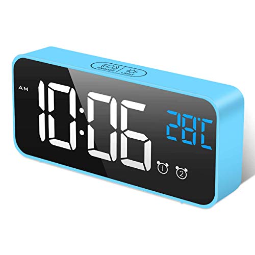 HOMVILLA Reloj Despertador Digital con Pantalla LED de Temperatura, Alarma de Espejo Portátil con Alarma Doble Tiempo de Repetición 4 Niveles de Brillo Regulable Dimmer 13 Música Puerto de Carga USB