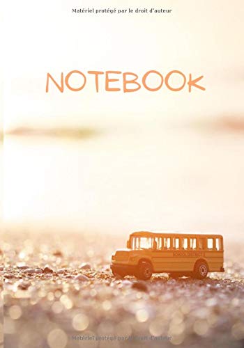 Notebook: Cahier ligné - 17,78 cm x 25,4 cm - 91 pages lignées avec marge - Couverture originale avec schoolbus sur plage . Cadeau pour la rentrée ou pour prendre des notes. Ecole ou usage personnel .