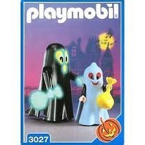 Playmobil 3027 Halloween Trick or Treaters Ghosts with Glow in the Dark Features by PLAYMOBILÃƒÂ‚Ã‚Â®