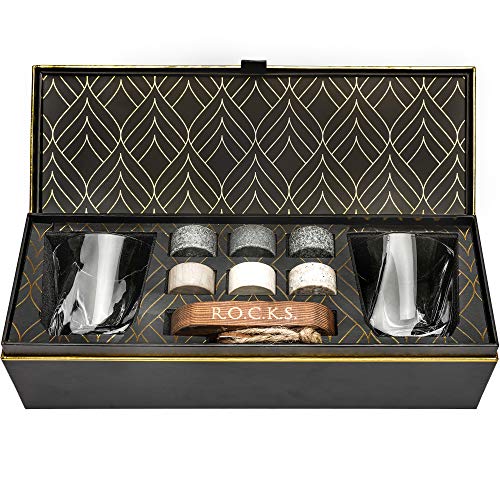 Set de Regalo de Piedras Refrigerantes para Whisky - 6 Piedras de Granito, Hechas a Mano - 2 Vasos de Cristal de Calidad Superior - Elegante Bandeja de Madera Noble - Caja de Regalo Adornada con Oro Set de Regalo de Piedras Refrigerantes para Whisky - 6 Piedras de Granito, Hechas a Mano - 2 Vasos de Cristal de Calidad Superior - Elegante Bandeja de Madera Noble - Caja de Regalo Adornada con Oro