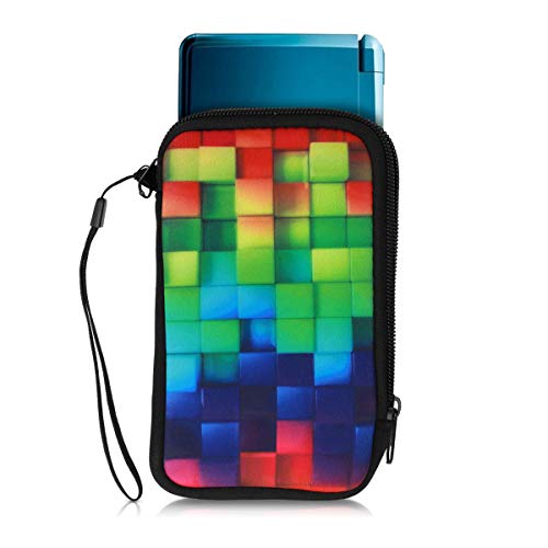 kwmobile Funda Compatible con Consola Nintendo 3DS XL - Estuche de Neopreno con Cremallera - Cubos Colores Multicolor/Verde/Azul kwmobile Funda Compatible con Consola Nintendo 3DS XL - Estuche de Neopreno con Cremallera - Cubos Colores Multicolor/Verde/Azul
