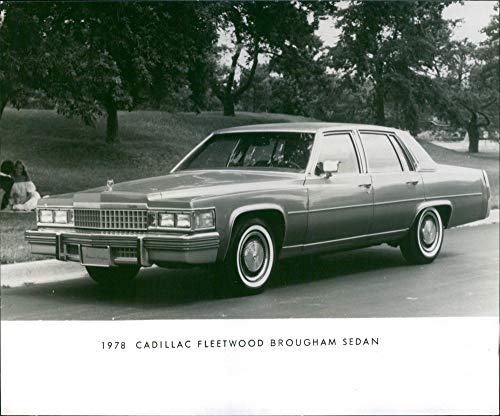 Cadillac, Fleetwood Brougham Sedan - Vintage Press Photo