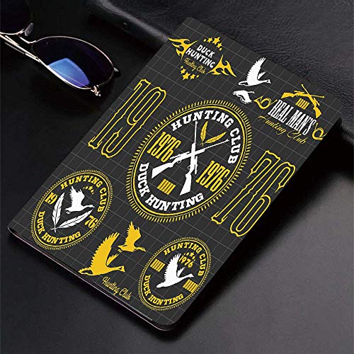 Funda para iPad (9,7 Pulgadas, 2018/2017 Modelo, 6ª / 5ª generación), Decoración de caza, emblema del club vintage de 1976 Hobby of Duck Hunting E,Slim PU Protectora Carcasa con con Auto-Sueño/Estela