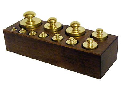 Basic Wood with Brass Weights 11 – Base en bois avec des Poids 11 – Grund Holz mit Gewichten 11