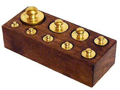 Basic Wood with Brass Weights – Base en bois avec des Poids – Grund Holz mit Gewichten