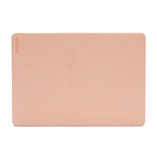 Incase Hardshell - Carcasa rígida para Apple MacBook Air de 13,3" (Early 2020, M1-Late 2020), Color Rosa [Material de Lana Woolenex I Orificios de ventilación I Ligera y Fina Incase Hardshell - Carcasa rígida para Apple MacBook Air de 13,3" (Early 2020, M1-Late 2020), Color Rosa [Material de Lana Woolenex I Orificios de ventilación I Ligera y Fina