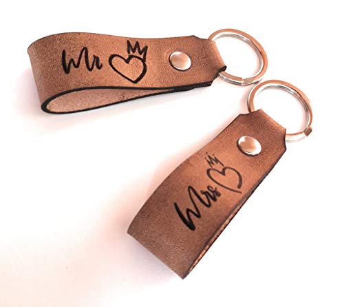 Ant Creations - Llavero de pareja con grabado de Mr & Mrs, de piel auténtica, ideal como regalo de San Valentín, aniversario de boda, fabricado en Italia