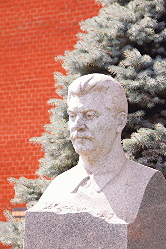 Grave of Josef Stalin at Red Square in Moscow Russia Journal: 150 page lined notebook/diary