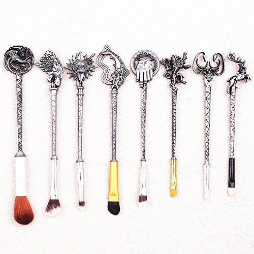 Dilla Beauty - Lote de 8 pinceles de maquillaje con forma de juego de tronos, color dorado y metal Dilla Beauty - Lote de 8 pinceles de maquillaje con forma de juego de tronos, color dorado y metal