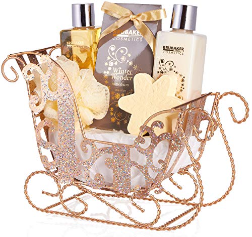 BRUBAKER Cosmetics - Set de cuidado de 6 piezas - Maravilla de invierno - Set de regalo de belleza - perfume de vainilla - con trineo de brillo dorado