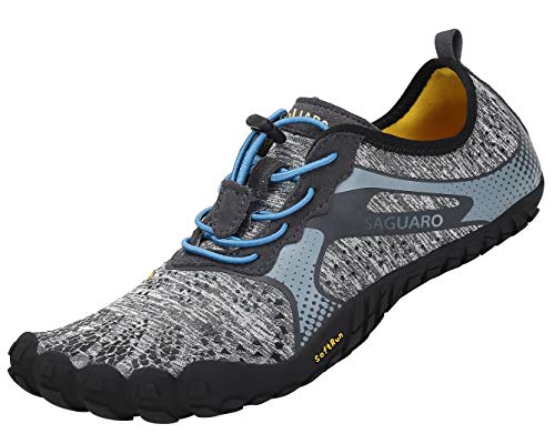 SAGUARO Hombre Mujer Barefoot Zapatillas de Trail Running Minimalistas Zapatillas de Deporte Fitness Gimnasio Caminar Zapatos Descalzos para Correr en Montaña Asfalto Escarpines de Agua, Gris, 43 EU SAGUARO Hombre Mujer Barefoot Zapatillas de Trail Running Minimalistas Zapatillas de Deporte Fitness Gimnasio Caminar Zapatos Descalzos para Correr en Montaña Asfalto Escarpines de Agua, Gris, 43 EU