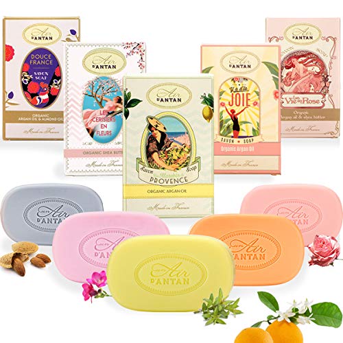 Un Air d’Antan® Pack x5 Jabon Tradicional Perfumado con Manteca de Karite Organico y Aceite de Argan Bio|4 Perfumes Originales Verbena, Rosa, Lirio de los Valles, Almendras |Formula Hidratante| 5x100g Un Air d’Antan® Pack x5 Jabon Tradicional Perfumado con Manteca de Karite Organico y Aceite de Argan Bio|4 Perfumes Originales Verbena, Rosa, Lirio de los Valles, Almendras |Formula Hidratante| 5x100g
