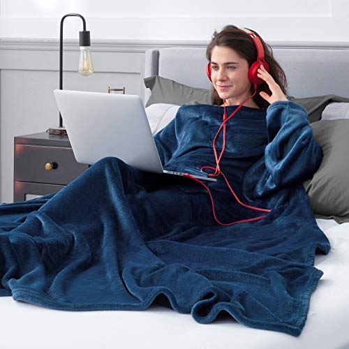 Bedsure Batamanta Polar Mujer Hombre Sofa - Manta con Mangas y Bolsillo Hombre para Pies de TV,Blanket Hoodie Suave y Acogedor,Azul Marino,170x200cm