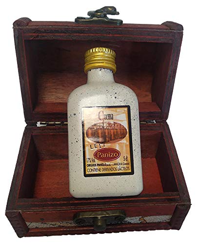 Súper detalle para bodas licor crema de orujo en miniatura dentro de un baúl de madera