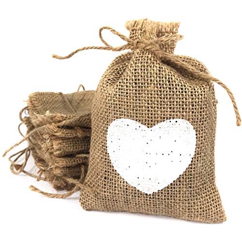 Bolsas de tela de arpillera pequeñas con corazón blanco impreso. Saquitos de yute para detalles. 20 bolsitas para bodas, bautizos, comuniones, cumpleaños… (10,5*15 cm) Sacos de lino beige para regalos