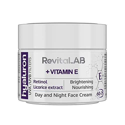 RevitaLAB - Crema antiarrugas de día y de noche enriquecida con vitamina A (retinol), vitamina E, extracto de raíz de regaliz, ácido hialurónico y filtros UV, franja de edad 60-75, 50 ml