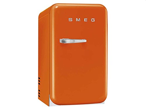 Smeg FAB5ROR refrigerador para bebida Independiente Naranja D - Enfriador de bebidas (Independiente, Naranja, 2 estanterías, Derecho, 16-32 °C, 31 L)