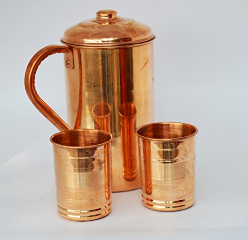 Lote de 2 vasos y 1 jarra de cobre, de The Great Ayurveda