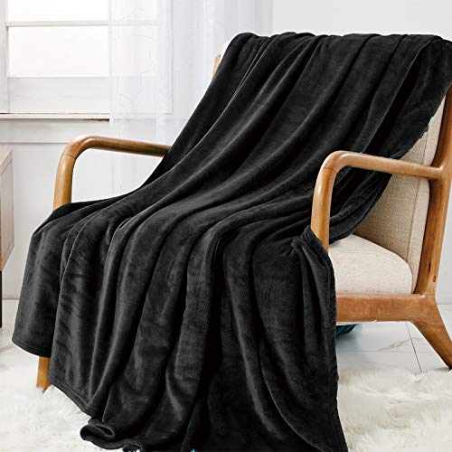 WAVVE Manta Franela Reversible 150x200 cm para Cama 90, Manta de Sofá 100% Microfibra, Suave, Caliente, Transpirable para Hogar, Oficina, Viaje (Negro) WAVVE Manta Franela Reversible 150x200 cm para Cama 90, Manta de Sofá 100% Microfibra, Suave, Caliente, Transpirable para Hogar, Oficina, Viaje (Negro)