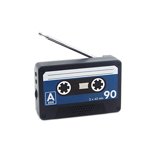 Balvi Radio Play Color Negro En Forma de Cassette Vintage Radio portatil FM para Colocar en la Nevera o estanterías magnéticas Radio diseño Original 6,5x10x3 cm