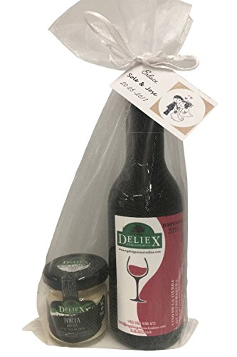 Detalle gourmet de vino tinto extremeño y tarro de crema de queso, marca Deliex en bolsa de organza para invitados (Pack 24 ud)