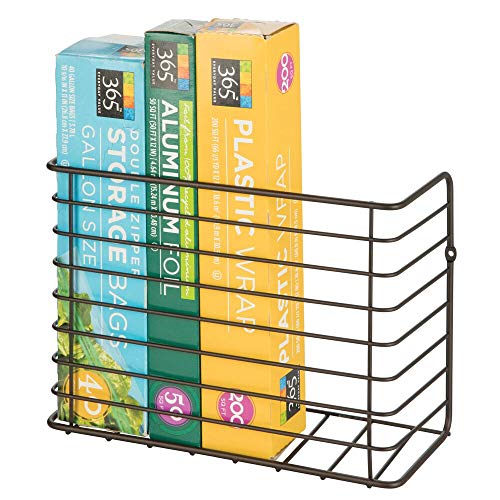 mDesign Cesta de alambre para colgar en la pared o en la puerta del armario – Estanterías metálicas resistentes – Práctico estante para cocina en metal – color bronce mDesign Cesta de alambre para colgar en la pared o en la puerta del armario – Estanterías metálicas resistentes – Práctico estante para cocina en metal – color bronce