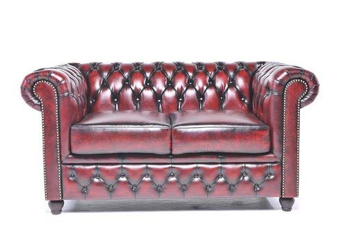The Chesterfield Brand - Sofá Chester Brighton Rojo Gastado - 2 plazas -Hecho artesanal en cuero natural The Chesterfield Brand - Sofá Chester Brighton Rojo Gastado - 2 plazas -Hecho artesanal en cuero natural
