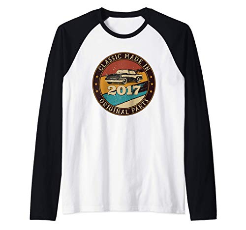 Coche clásico retro de 4 años hecho en 2017 4º cumpleaños Camiseta Manga Raglan Coche clásico retro de 4 años hecho en 2017 4º cumpleaños Camiseta Manga Raglan