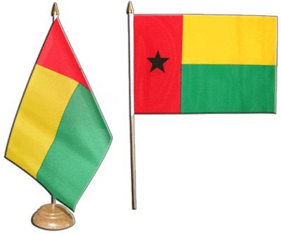 Bandera de mesa/mesa bandera de Guinea-Bissau + Gratis Pegatinas, Flaggenfritze – Bandera