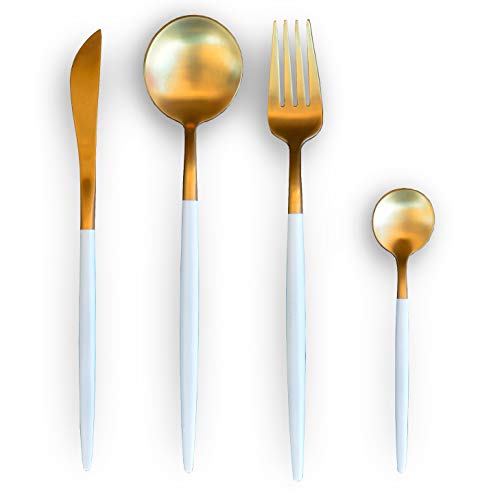 Cuberteria Deluxe Juego de 24 piezas fabricado en Acero Inoxidable 18/10 en color oro y blanco. Incluye: 6 Cuchillo de mesa, 6 Cuchara de mesa, 6 Tenedor de mesa y 6 Cuchara de café postre. Cuberteria Deluxe Juego de 24 piezas fabricado en Acero Inoxidable 18/10 en color oro y blanco. Incluye: 6 Cuchillo de mesa, 6 Cuchara de mesa, 6 Tenedor de mesa y 6 Cuchara de café postre.