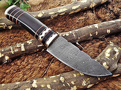Hand Forged Damascus Steel Blade Skinning Knife, Round Bull Horn Scale Crafted with Brass spacers, Cow Hide Leather Sheath Included