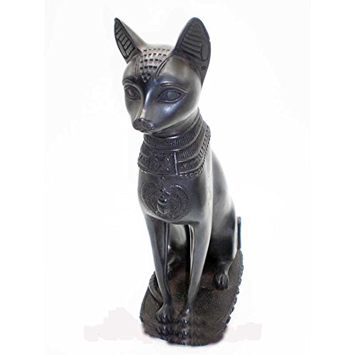 BASTET: en el antiguo Egipto, diosa gato del placer, hogar y la maternidad. Mide 38 cm de alto y la base 20 X 12 cm.
