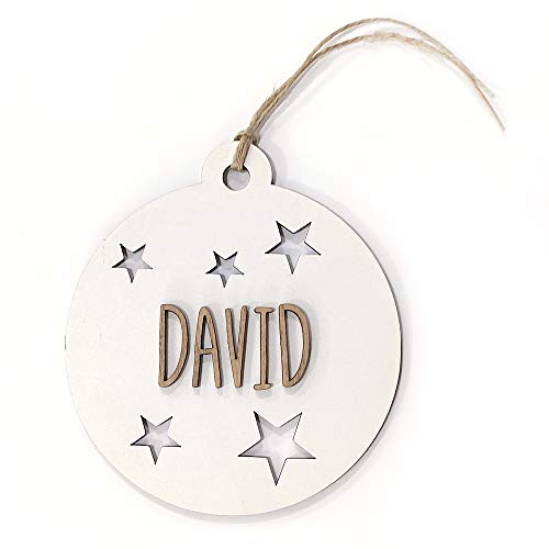 Bola de Navidad Personalizada con Nombre 100% Madera Gestión Sostenible. Cordel Incluido. Descuentos por cantidad. 2 Bolas de Navidad Personalizadas Bola de Navidad Personalizada con Nombre 100% Madera Gestión Sostenible. Cordel Incluido. Descuentos por cantidad. 2 Bolas de Navidad Personalizadas