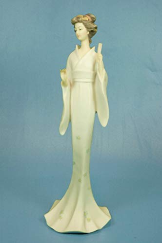 CAPRILO. Figura Decorativa de Resina Japonesa Geisha con Abanico en la Mano. Adornos y Esculturas. Decoración Hogar. Regalos Originales. 12 x 11 x 36 cm.