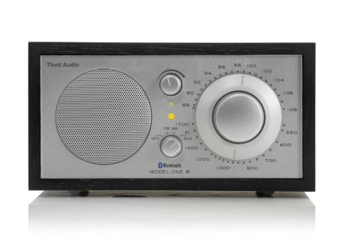 Tivoli Model One BT - Radio (AM, FM, Bluetooth), color negro y plata (importado)